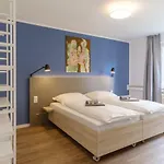 Apartamento Glueck Auf Am Stadtpark Duisburgo